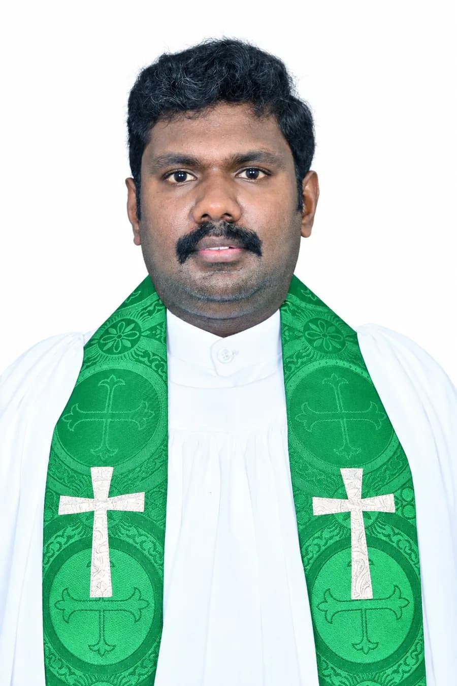 Rev. Jim Gnanan Matthews, Assistant Presbyter